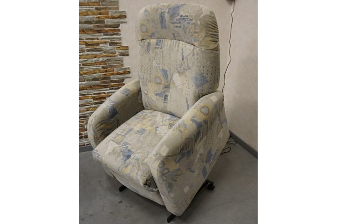 FOTEL ELEKTRYCZNY NA PILOTA FUNKCJA POMOCY...