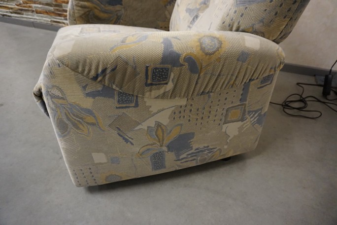 FOTEL ELEKTRYCZNY NA PILOTA FUNKCJA POMOCY...