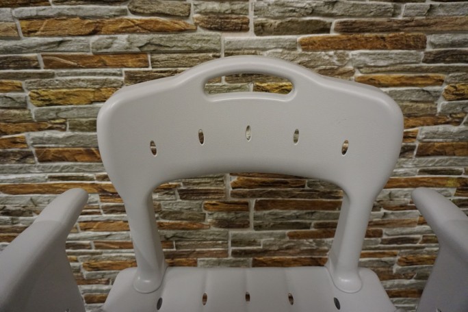 Krzesełko prysznicowe szwedzkiej firmy Etac...