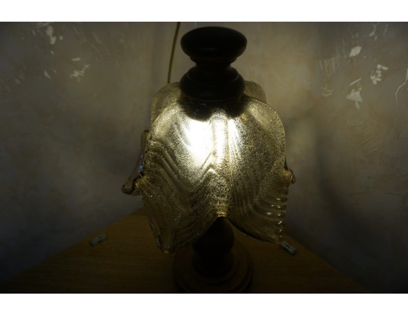 LAMPKA STOJĄCA SZKLANY KLOSZ E27 DĘBOWA PODSTAWA 26/26 CM