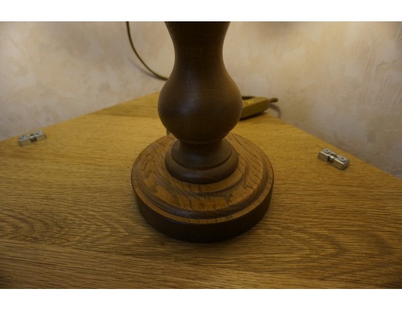 LAMPKA STOJĄCA SZKLANY KLOSZ E27 DĘBOWA PODSTAWA 26/26 CM