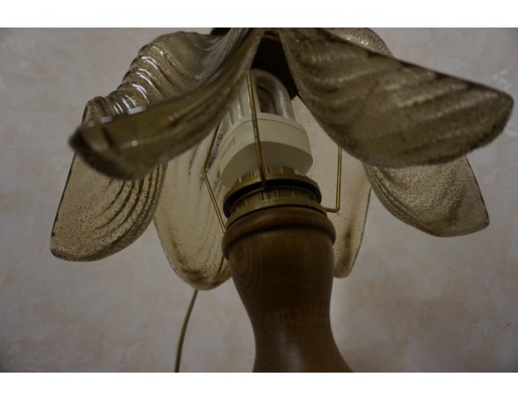 LAMPKA STOJĄCA SZKLANY KLOSZ E27 DĘBOWA PODSTAWA 26/26 CM