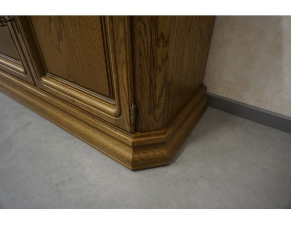 KOMODA DĘBOWA 4 DRZWIOWA SZER. 218 CM