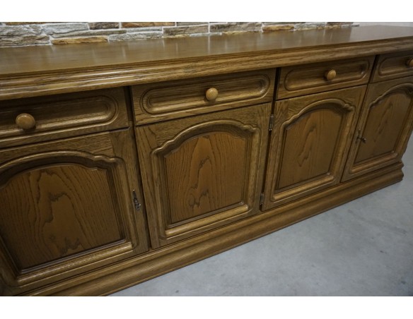 KOMODA DĘBOWA 4 DRZWIOWA SZER. 218 CM