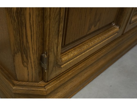 KOMODA DĘBOWA 4 DRZWIOWA SZER. 218 CM