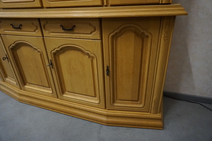 WITRYNA Z KOMODĄ PODŚWIETLANA JASNA 8 DRZWIOWA...