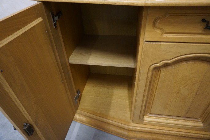 WITRYNA Z KOMODĄ PODŚWIETLANA JASNA 8 DRZWIOWA...