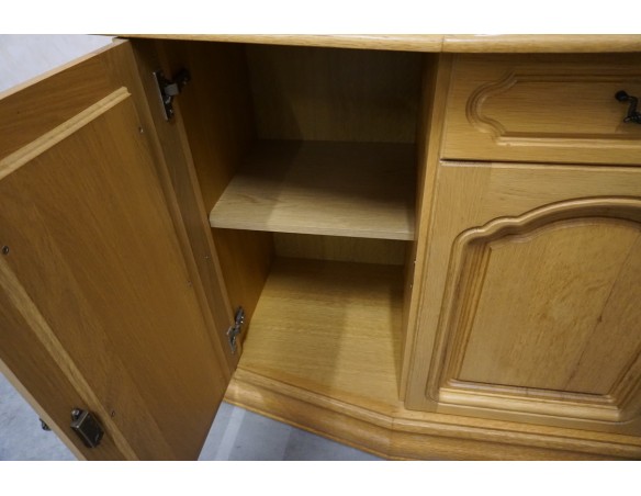 WITRYNA Z KOMODĄ PODŚWIETLANA JASNA 8 DRZWIOWA SZER. 177 CM