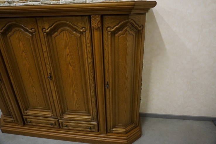 WYSOKA KOMODA DĄB DĘBOWA 4 DRZWIOWA SZER. 190 CM