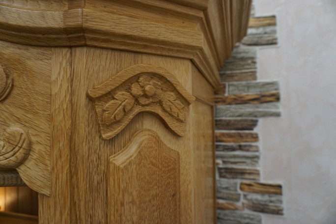 WITRYNA PRZEPIĘKNA KREDENS Z LITEGO DĘBU...