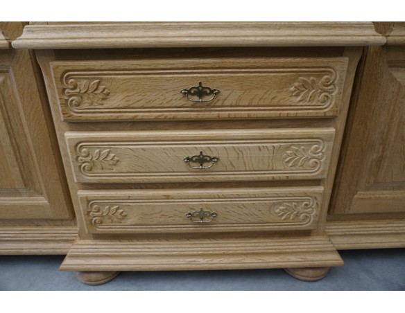 WITRYNA KREDENS JASNY LITY DĄB PODŚWIETALANA SZER. 232 CM