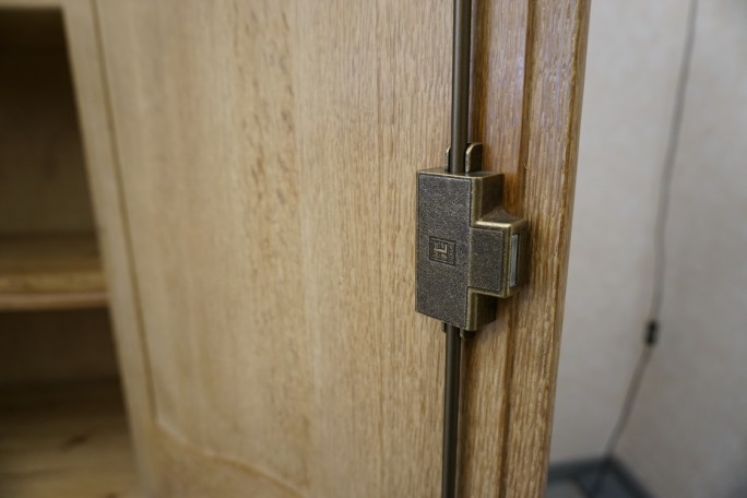 WITRYNA KREDENS JASNY LITY DĄB PODŚWIETALANA...