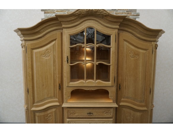 WITRYNA KREDENS JASNY LITY DĄB PODŚWIETALANA SZER. 232 CM