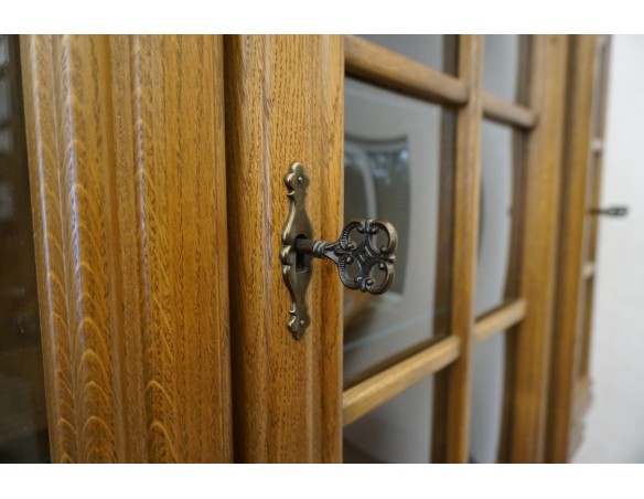 WITRYNA Z KOMODĄ - KREDENS PODŚWIETLANA SZER. 185 CM