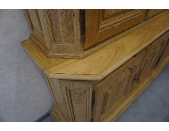 WITRYNA Z KOMODĄ LITY DĄB 8 DRZWIOWA SZER. 275 CM