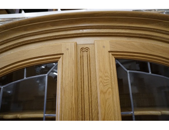 WITRYNA Z KOMODĄ LITY DĄB 8 DRZWIOWA SZER. 275 CM