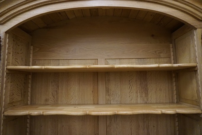 WITRYNA Z KOMODĄ LITY DĄB 8 DRZWIOWA SZER. 275 CM