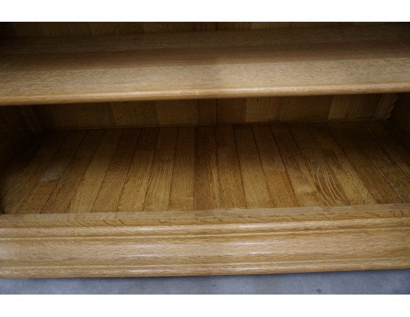 WITRYNA Z KOMODĄ LITY DĄB 8 DRZWIOWA SZER. 275 CM