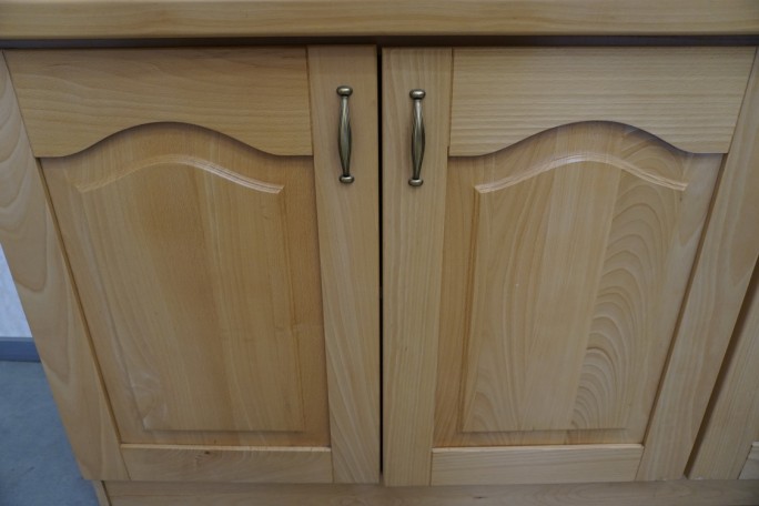 KOMODA BUKOWA 4 DRZWIOWA SZER. 196 CM