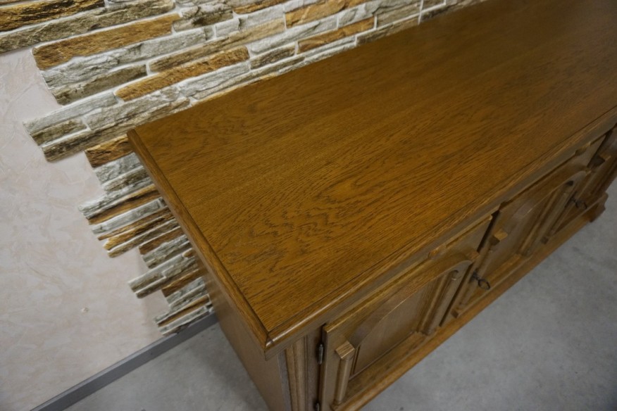 KOMODA DĘBOWA 3 DRZWIOWA SZER. 160 CM