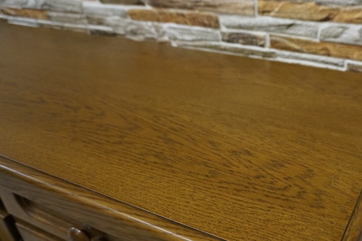 KOMODA DĘBOWA 3 DRZWIOWA SZER. 160 CM