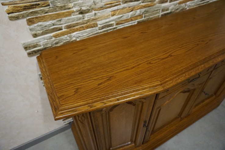 KOMODA DĘBOWA 4 DRZWIOWA SZER. 179 CM