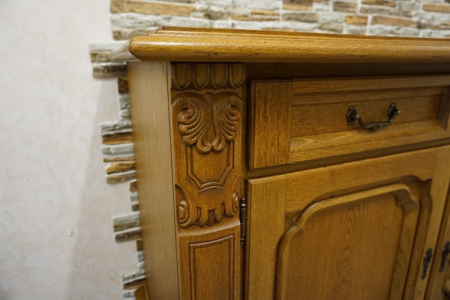 KOMODA DĘBOWA 3 DRZWIOWA SZER. 178 CM