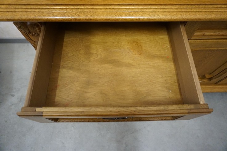 KOMODA DĘBOWA 3 DRZWIOWA SZER. 178 CM