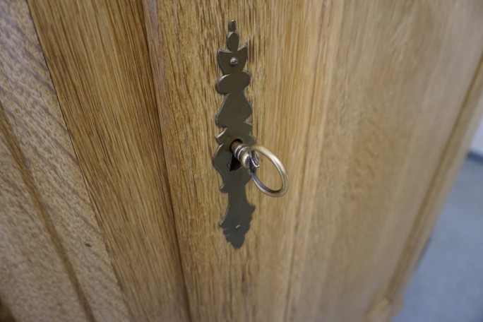 SZAFA Z LITEGO DĘBU 1 DRZWIOWA SZER. 100 CM