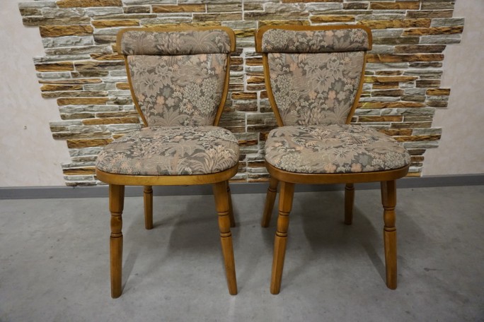 KRZESŁA DĘBOWE KOMPLET 2 SZTUKI SZER. 44 CM