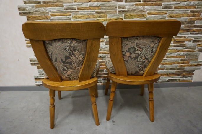 KRZESŁA DĘBOWE KOMPLET 2 SZTUKI SZER. 44 CM