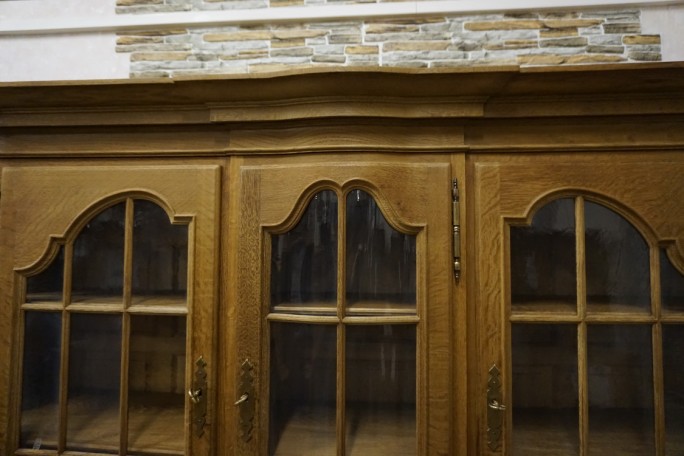 WITRYNA Z KOMODA LITY DĄB 5 DRZWIOWA SZER. 205 CM