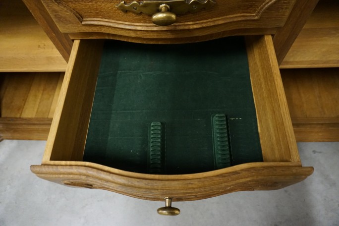 WITRYNA Z KOMODA LITY DĄB 5 DRZWIOWA SZER. 205 CM