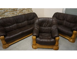 ZESTAW NA STELAŻU DĘBOWYM SKÓRA BRĄZOWA NATURALNA 3+2+1 2