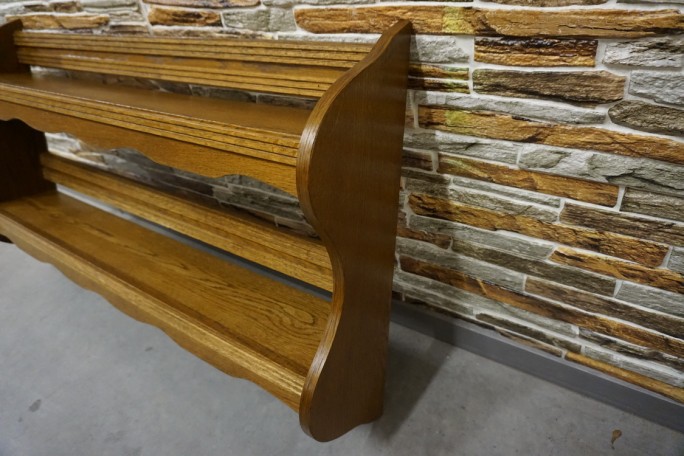 PÓŁKA DĘBOWA WISZĄCA SZER. 104 CM