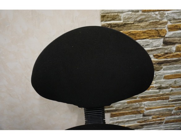 FOTEL BIUROWY OBROTOWY CZARNY 44/50 CM