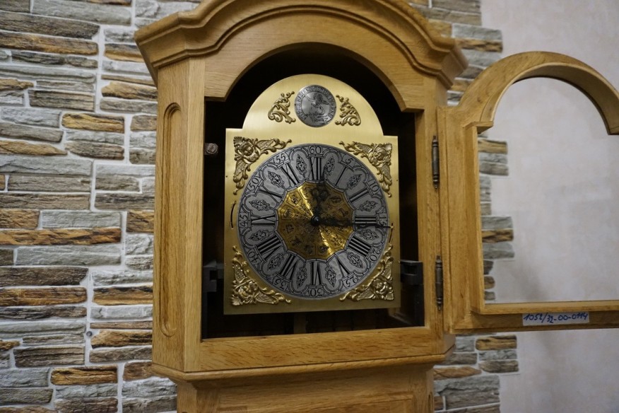 ZEGAR DĘBOWY STOJĄCY TEMPUS