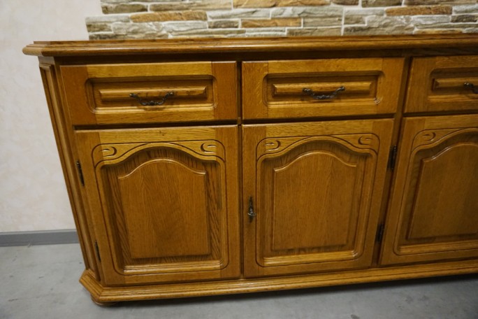 KOMODA DĘBOWA 4 DRZWIOWA SZER. 196 CM