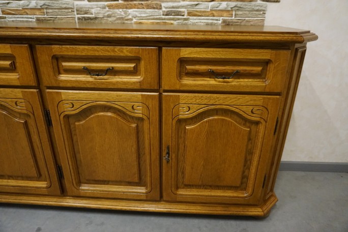 KOMODA DĘBOWA 4 DRZWIOWA SZER. 196 CM