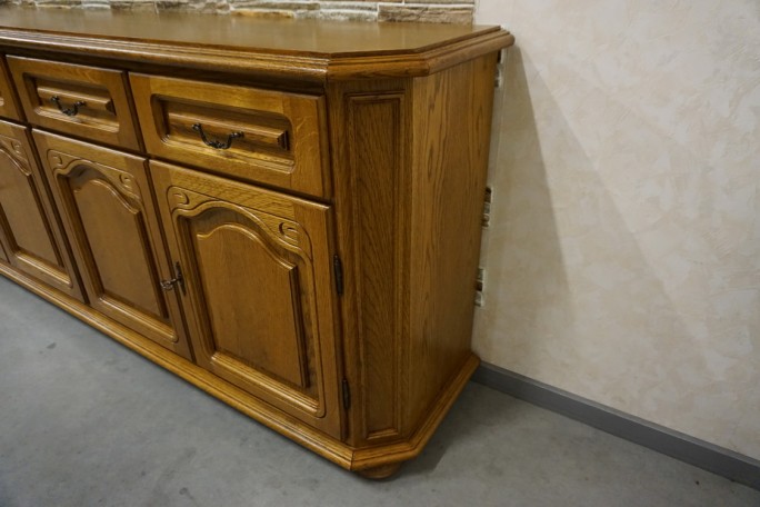 KOMODA DĘBOWA 4 DRZWIOWA SZER. 196 CM