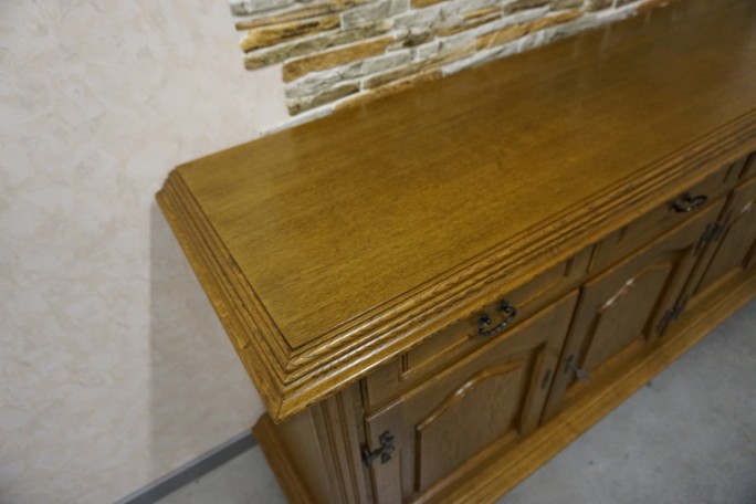 KOMODA DĘBOWA 4 DRZWIOWA SZER. 213 CM