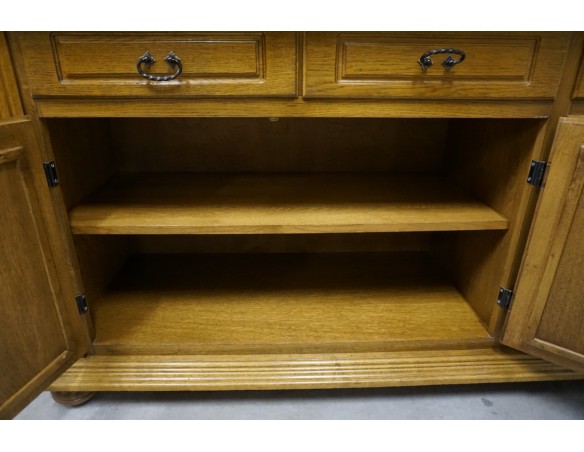 KOMODA DĘBOWA 4 DRZWIOWA SZER. 213 CM