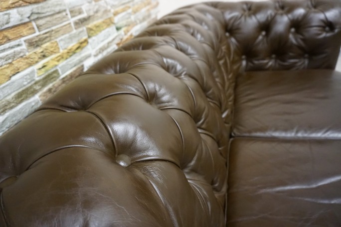 SOFA CHESTERFIELD 2-osobowa SKÓRA NATURALNA...