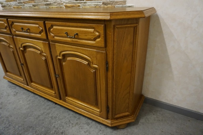 KOMODA DĘBOWA 3 DRZWIOWA SZER. 170 CM