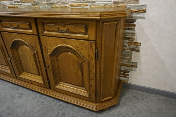 KOMODA DĘBOWA 3 DRZWIOWA SZER. 170 CM