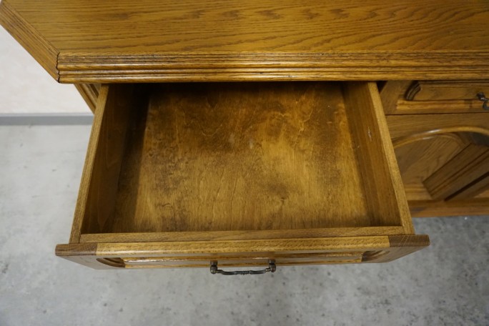 KOMODA DĘBOWA 3 DRZWIOWA SZER. 170 CM