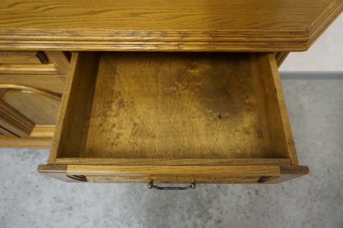 KOMODA DĘBOWA 3 DRZWIOWA SZER. 170 CM