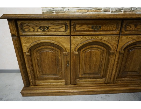 KOMODA DĘBOWA 4 DRZWIOWA SZER. 211 CM