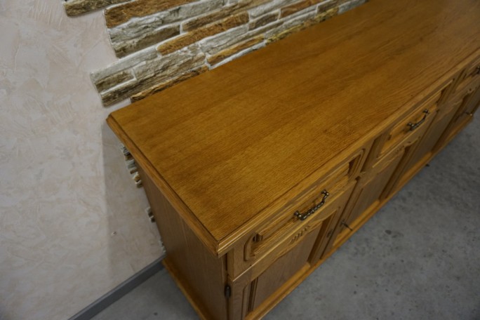 KOMODA DĘBOWA 4 DRZWIOWA SZER. 184 CM