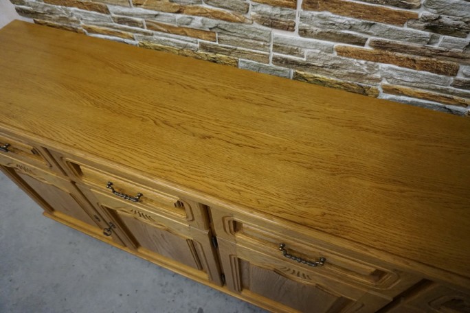 KOMODA DĘBOWA 4 DRZWIOWA SZER. 184 CM